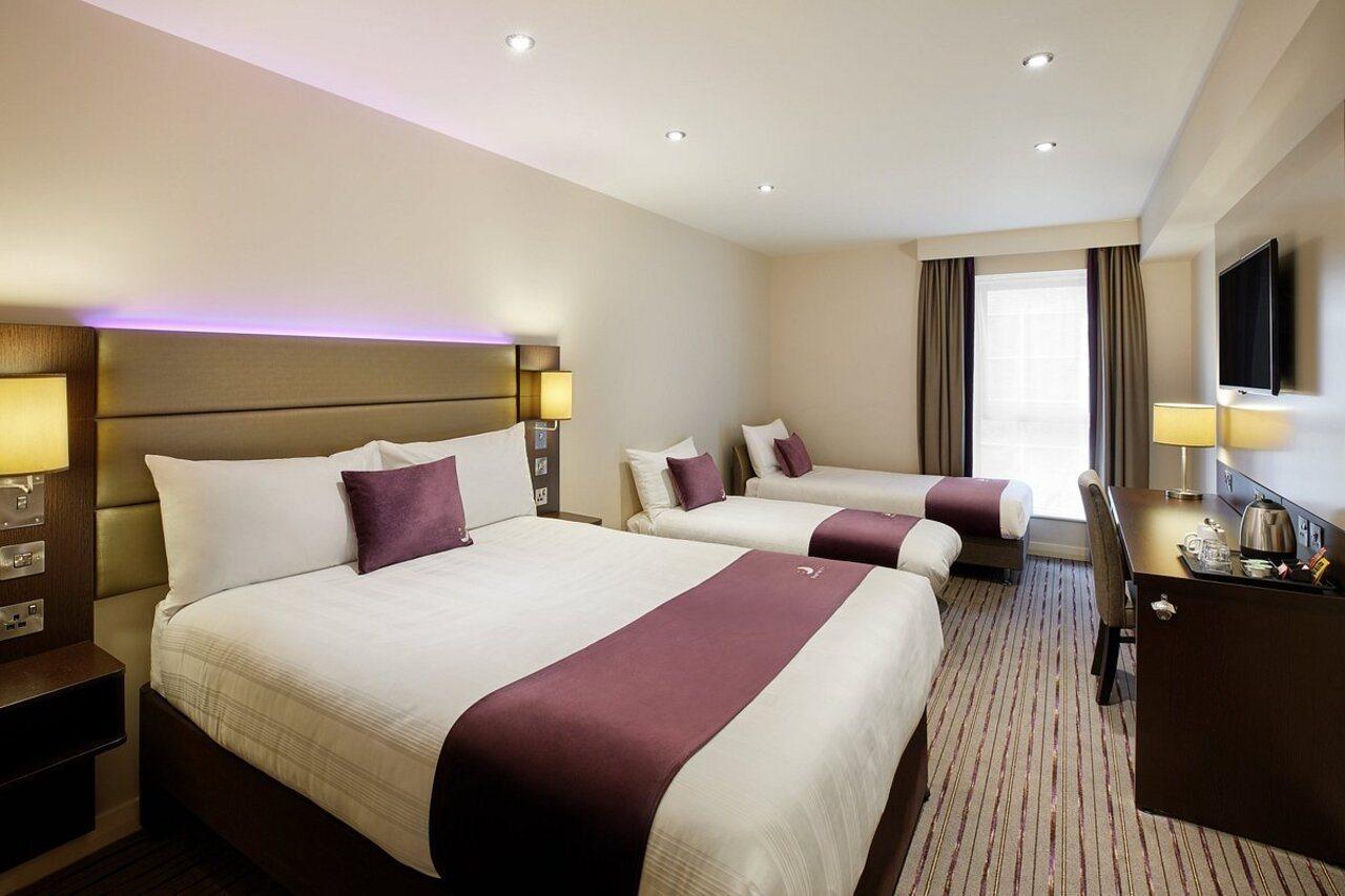 Premier Inn ברנטווד מראה חיצוני תמונה
